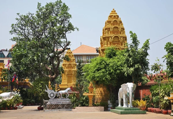 Wat Ounalom Unnalom Świątynia Phnom Penh Kambodża — Zdjęcie stockowe