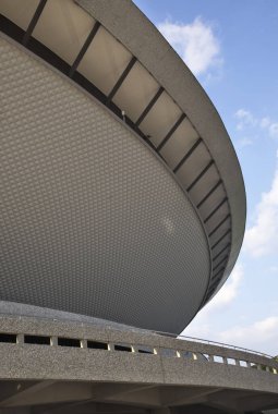 Katowice 'deki Spodek arena kompleksi. Polonya
