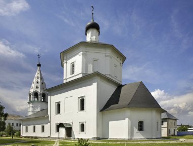 İsa 'nın Doğumu Manastırı' ndaki katedral. Staroe Bobrenevo. Kolomensky Bölgesi. Rusya