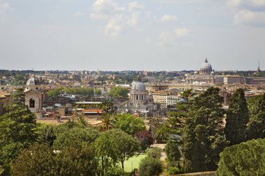 Roma 'nın panoramik manzarası. İtalya