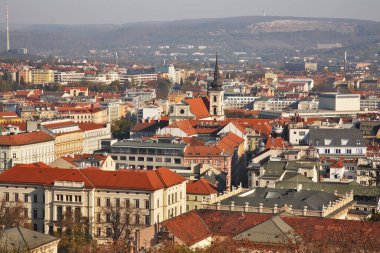Brno 'nun panoramik manzarası. Çek Cumhuriyeti