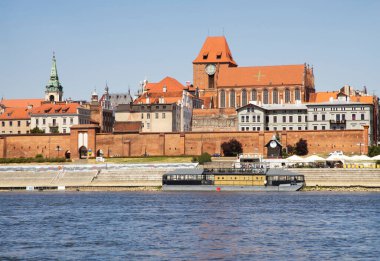 Torun 'un panoramik görüntüsü. Polonya