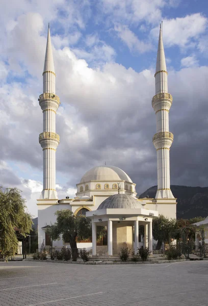 Mezquita Dogankoy Kyrenia Girne Chipre — Foto de Stock