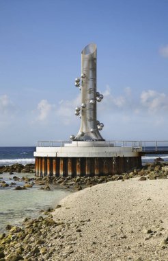 Erkek Tsunami Bina anıtı. Maldivler Cumhuriyeti