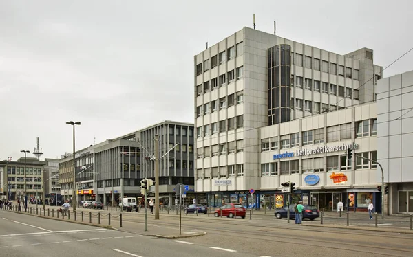 Plaza Estación Tren Plaza Hauptbahnhof Ulm Alemania —  Fotos de Stock