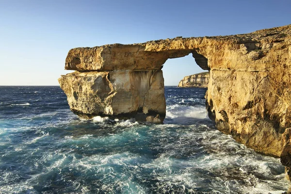 Gök Pencere - Gozo adasında tieqa zerqa. Dwejra Körfezi. Malta