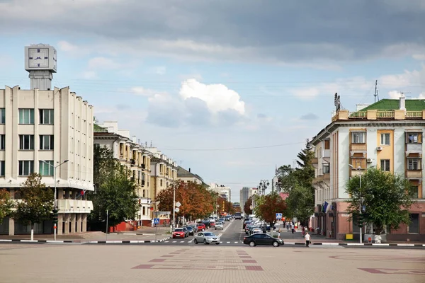 Aleja Obywatelska Perspektywa Narodnyi Belgorodzie Rosja — Zdjęcie stockowe