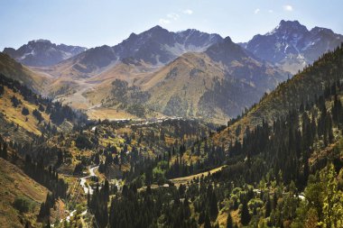 Medeu Vadisi 'ndeki manzara. Kazakistan 