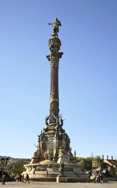 Barcelona 'daki Columbus anıtı. İspanya