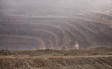 Mikhailovsky demir yatağı (MGOK) Zheleznogorsk yakınlarında. Kursk oblast 'ı. Rusya