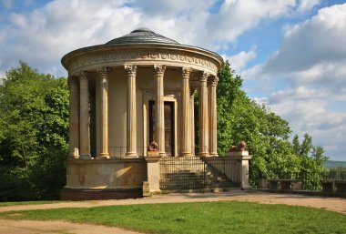 Pulawy 'deki Sibyl Tapınağı. Polonya