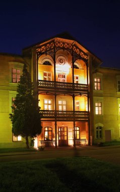 Sanatoryum Prensi Jozef, Naleczow 'daki Spa Parkı' nda. Swietokrzyskie Voyvodeship. Polonya