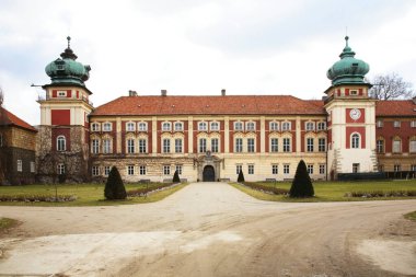 Lancut 'taki Lubomirski Kalesi. Polonya  