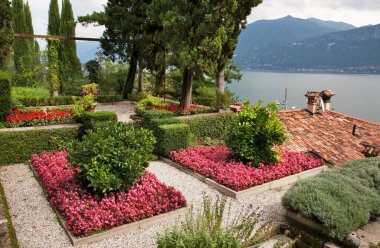 Cadenabbia 'daki bahçe manzarası. İtalya