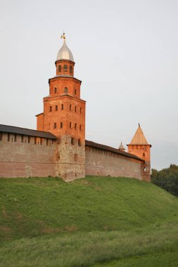 Büyük Novgorod 'daki Kokui ve Prens Kulesi (Veliky Novgorod). Rusya