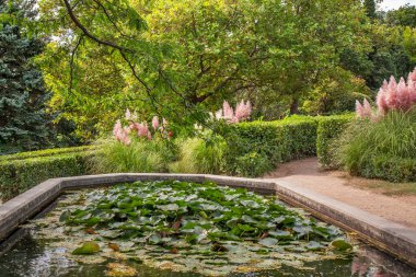 Alupka 'daki Vorontsov Sarayı' nda. Kırım.