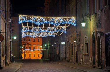 Varşova 'nın tatil süslemeleri. Polonya