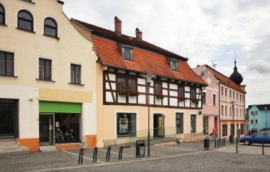 Yukarı Meydan - Horni namesti in Hradek nad Nisou. Çek Cumhuriyeti