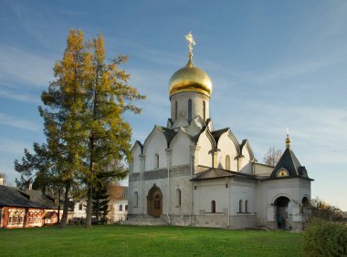 Savvino-Storozhevsky manastırında (St. Savva Storozhi Manastırı) Meryem 'in Doğuşu Katedrali. Zvenigorod. Rusya