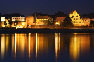 Torun 'un panoramik görüntüsü. Polonya