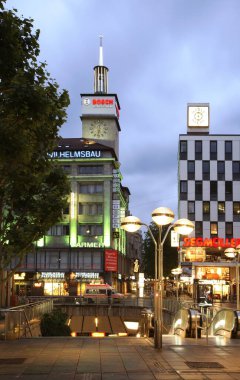 Stuttgart 'taki King Caddesi. Almanya