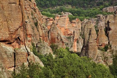 Belogradchik yakınlarındaki kayalar. Bulgaristan