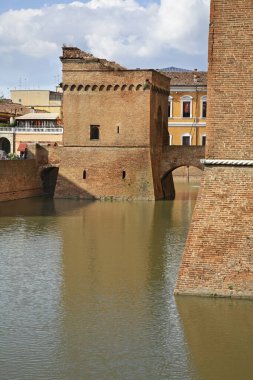 St. Michael Kalesi, Ferrara 'da Castello Estense. İtalya