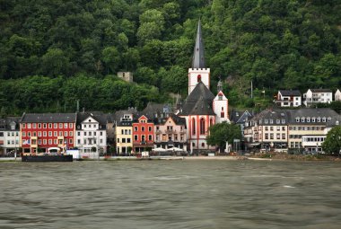 Ren Nehri 'nin Sankt Goar am Rhein' deki seti. Almanya
