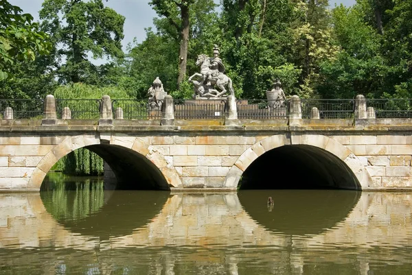 Ponte Nel Parco Lazienki Varsavia Polonia — Foto Stock