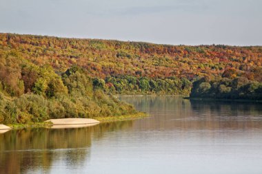 Tarusa 'daki Oka Nehri. Rusya