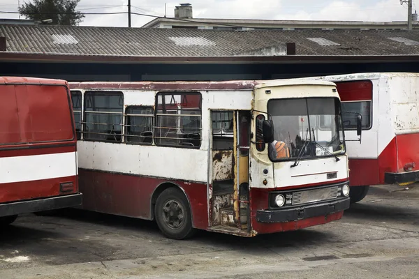 Buszpályaudvar Cienfuegosban Kubában — Stock Fotó