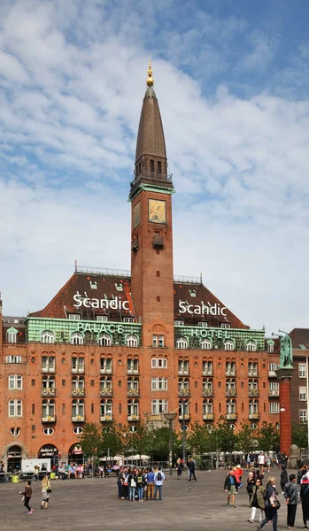 コペンハーゲンの市役所 Radhspladsen 広場にあるスカンク宮殿ホテル デンマーク — ストック写真