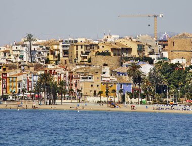 Villajoyosa manzarası. Alicante vilayeti. İspanya