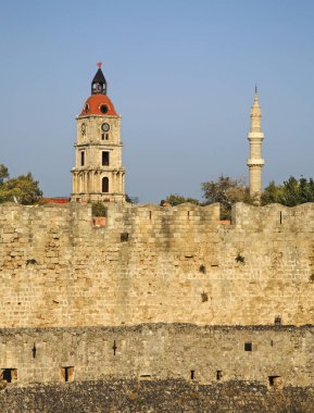 Rodos şehrindeki Rodos Şövalyelerinin Büyük Efendisi Sarayı. Rhodes Adası. Yunanistan