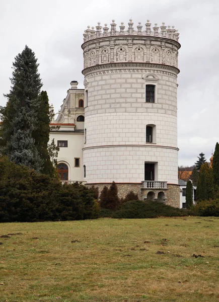 Vznešená Věž Hradu Krasiczyn Przemysle Polsko — Stock fotografie