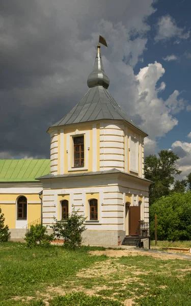 Klasztor Narodzenia Tver Rosja — Zdjęcie stockowe
