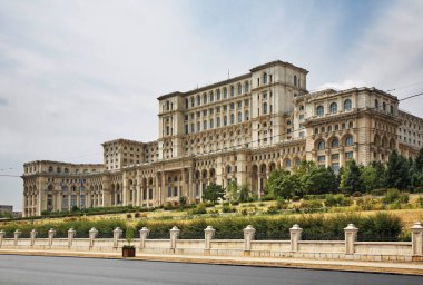 Bükreş 'teki Romanya Parlamentosu Sarayı. Romanya