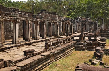 Angkor Thom 'daki Prasat Bayon tapınağı. Siem Reap bölgesi. Kamboçya
