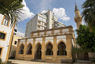 Lefkoşe 'deki Sarayonu Camii (Aziz Sophia Katedrali). Kıbrıs