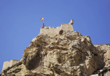 Alicante 'deki Santa Barbara kalesinde. İspanya