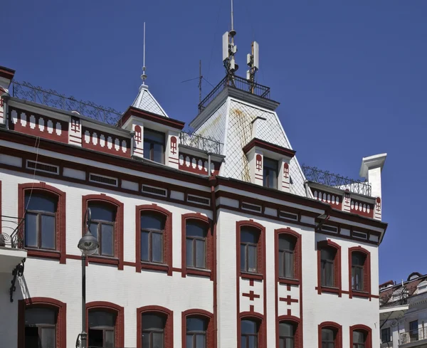 Historisches Gebäude in der Swetlanskaja Straße in Wladiwostok. Russland — Stockfoto