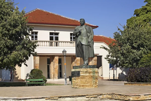 Sava mihaylov Denkmal in gevgelija. Mazedonien — Stockfoto