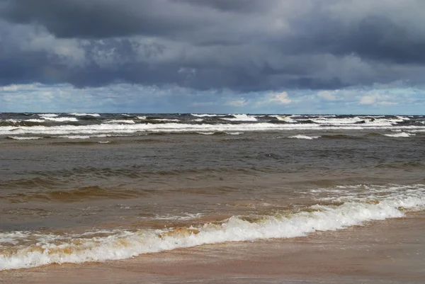 Oostzee in Jurmala. Letland — Stockfoto