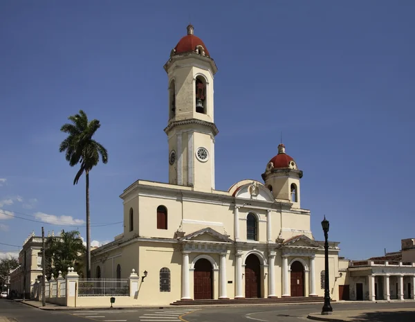 Catedral de la Purisima Concepcio em Cienfuegos. Cuba — Fotografia de Stock