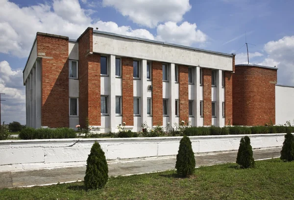 Building in Pograniczny.  Grodno region. Belarus — Stock Photo, Image