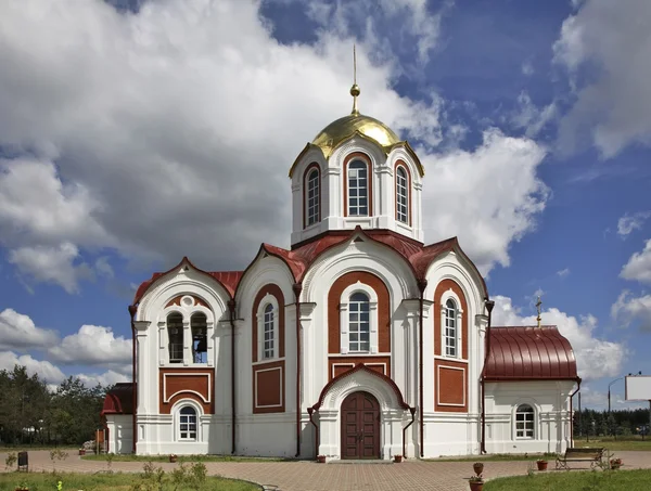 Egyház a St. Anthony Dzerzhinsk nagy. Oroszország — Stock Fotó