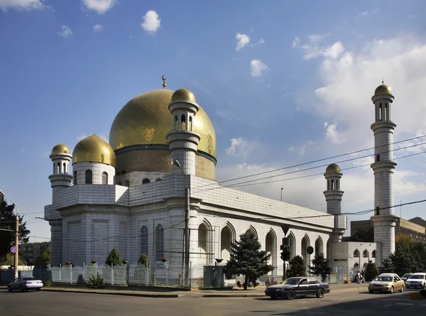 알마티의 중앙 모스크야. 카자흐스탄 — 스톡 사진