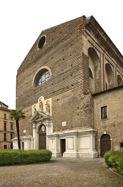 Basilica del Carmine in Padua. Italy — Stock Photo, Image