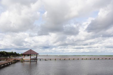 Tayland gölde. Thale Noi.