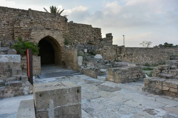 Caesarea Israel Ago 2020 Histórico Puerto Cesarea Marítima Torre Strato — Foto de Stock